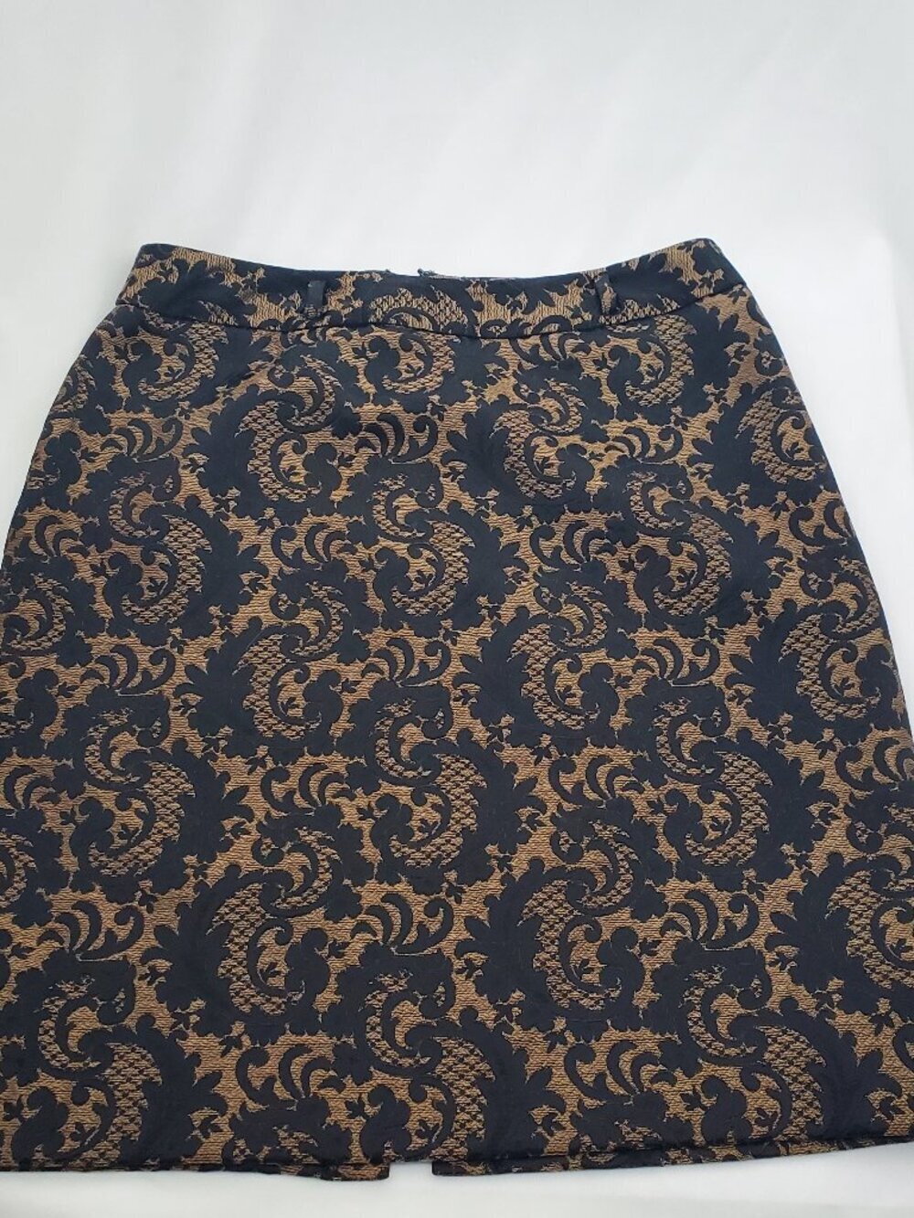 🥂 The Gilded Damask Skirt: Where Office Meets Opulence - 12 - Picture 2 of 6
